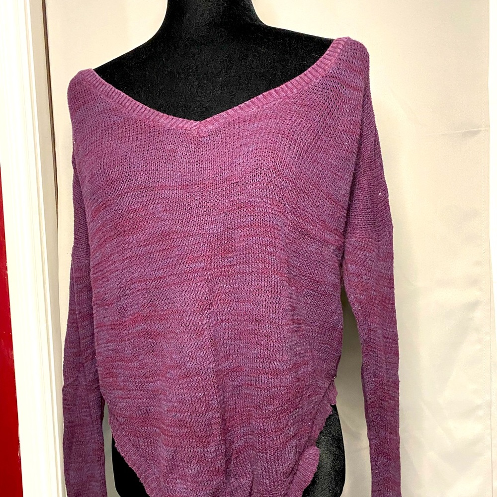 Maroon and purple thin sweater good condition 💖